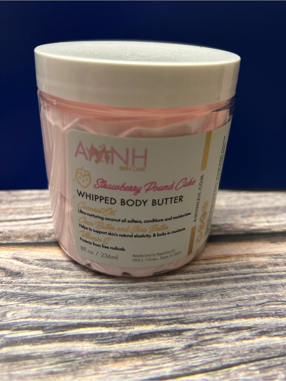 Aminnah—-Strawberry Pound Cake Whipped Body Butter - Pink(brand new)